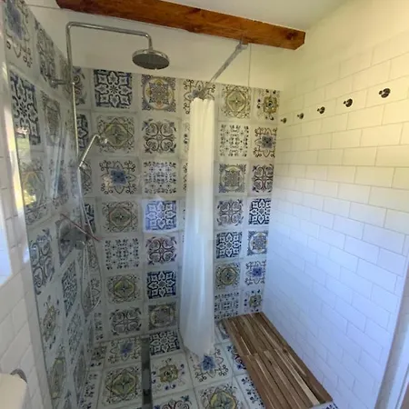 Apartma Kolpa-riverhouse Podzemelj *